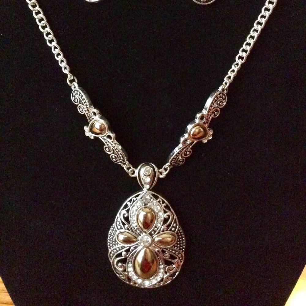 NECKLACE & EARRINGS set silver & gold tone abstract cross  with sparkles NEW